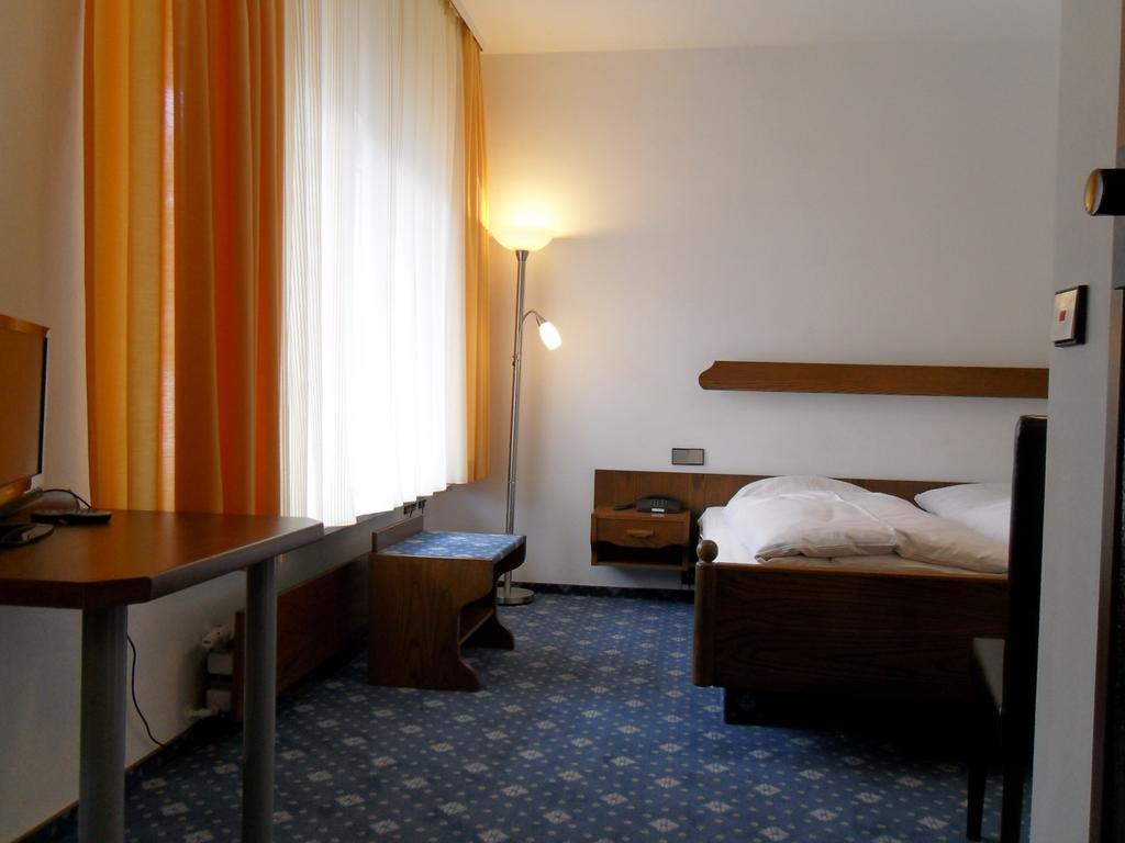 Traube Hotel 3*